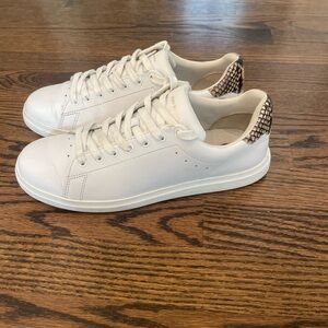 TORY BURCH Low Top Howell White/Snake Leather Sneaker-gently used